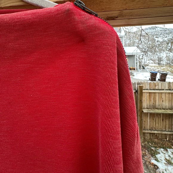 We The Free Washed Red Boatneck Dolman Sleeve Nikala Sweatshirt medium - Picture 6 of 16